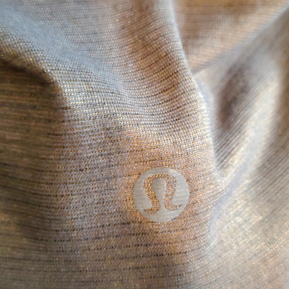 Lululemon tank top - Picture 5 of 8